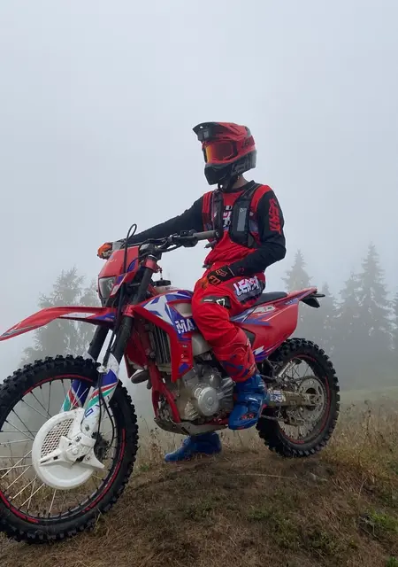 Filip з Ужгорода, шукаю на сайті знайомства на одну ніч