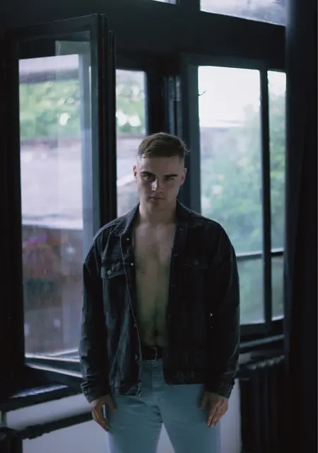 Илья из Солигорска, мне 23, познакомлюсь для открытые отношения