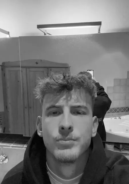 Я Linus, 23, знакомлюсь для общения в Лимбург-ан-дер-Лан