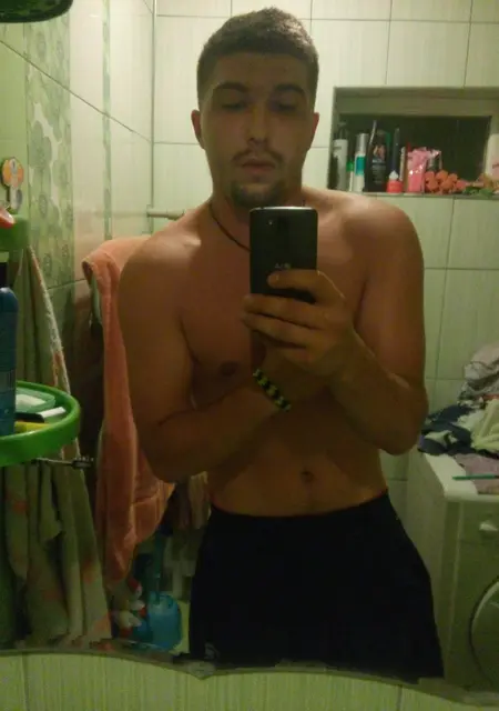 Alexey из Каменского, мне 31, познакомлюсь для вирта