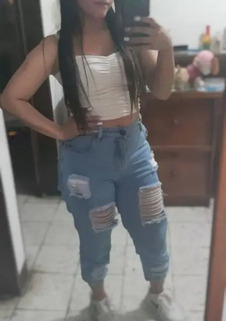 Soy Aylin, 26 años de Madrid, busco conocer gente