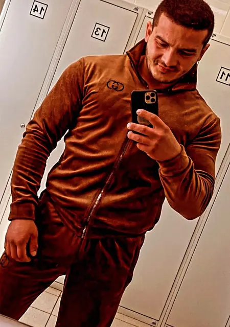 Муслим из Анкары, мне 30, познакомлюсь на одну ночь