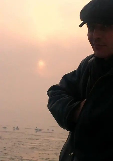 Олег из Кривого Рога, мне 60, познакомлюсь без обязательств