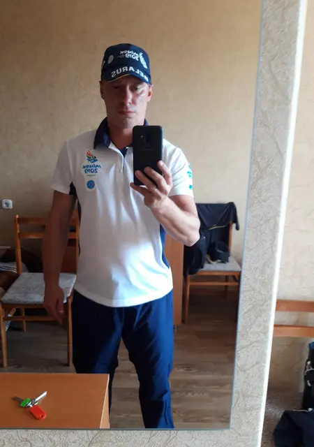 Я Михаил, 40, знакомлюсь без обязательств в Барановичах