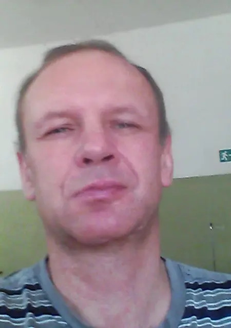 Я Михаил, 58, из Гомеля, ищу знакомства без обязательств