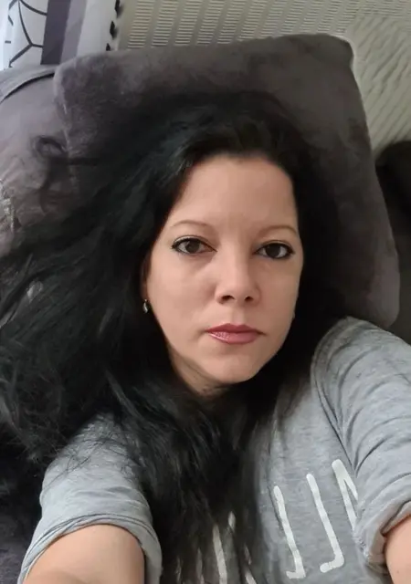 Popescu Monica из Парижа, мне 39, познакомлюсь