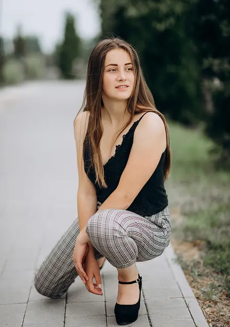 Ангелина из Ивано-Франковска, ищу на сайте вирта