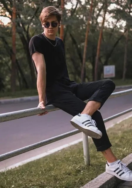 Андрей из Бухареста, ищу на сайте знакомства без обязательств