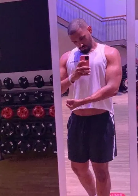 Я Ahmed, 33, знакомлюсь в Берлине