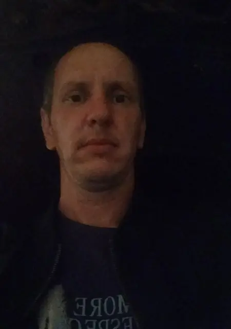 Дмитрий из Смолевичей, ищу на сайте общение