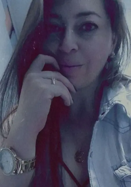 Я Henerieth, 33, из Стамбула, ищу знакомство