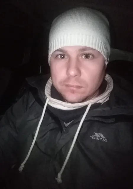 Я Дмитрий, 37, знакомлюсь без обязательств в Рогачеве