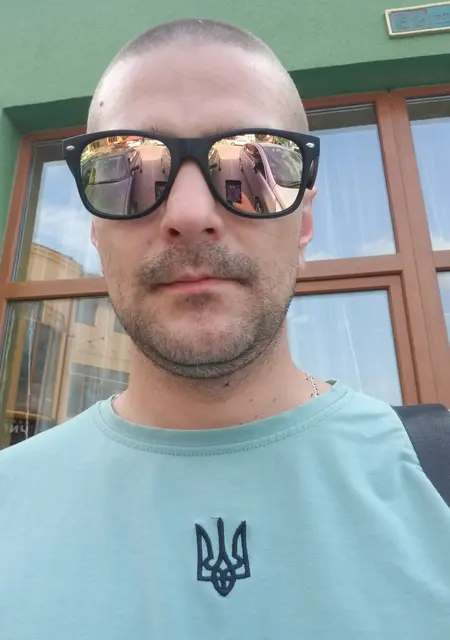 Я Назар, 35 років, знайомлюсь без зобов'язань у Коломия