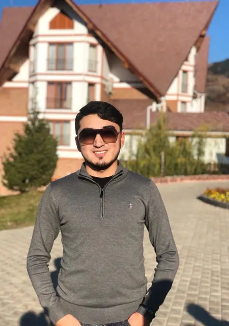 Тимур из Алматы, ищу на сайте знакомства на одну ночь