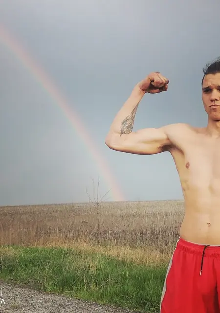 Я Диабло, 24, знакомлюсь без обязательств в Харькове