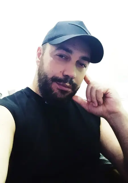 Я Бублик, 43, из Баку, ищу знакомства на одну ночь