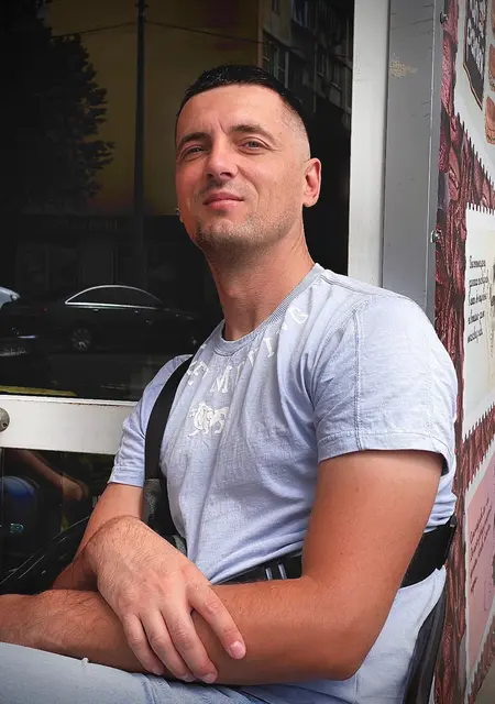 Макс из Киева, мне 36, познакомлюсь для приятного времяпровождения