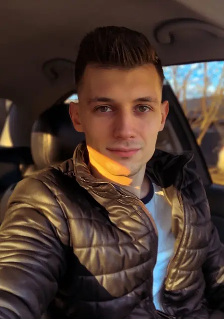 Алекс из Черкасс, мне 30, познакомлюсь на одну ночь