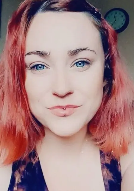 Sara from London