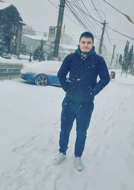 Я Andrei, 27, из Бухареста, ищу знакомство