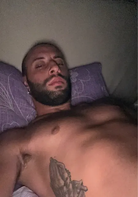 Я Gabriele, 25, знакомлюсь без обязательств в Катании