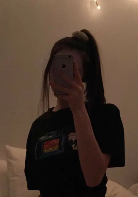 Элина из Алматы, ищу на сайте дружбу