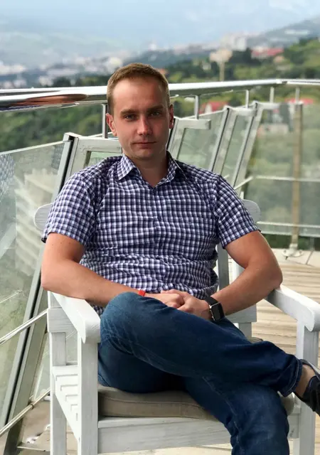 Я Михаил, 25, из Чернигова, ищу знакомства без обязательств