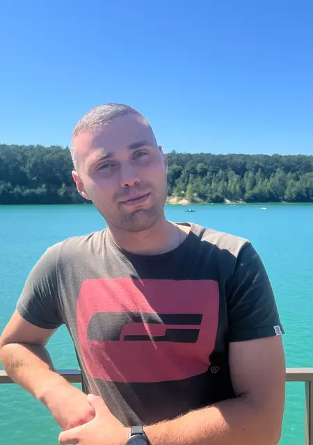 Alex из Калиновки, мне 27, познакомлюсь для открытые отношения