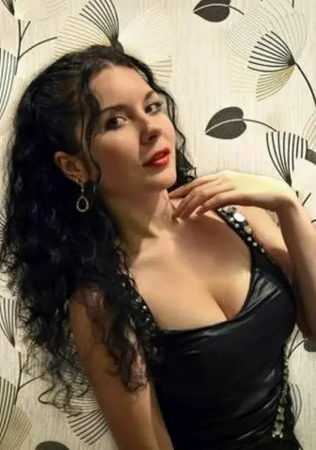 Я Марина, 28 років, знайомлюсь для приємного проведення часу у Києві