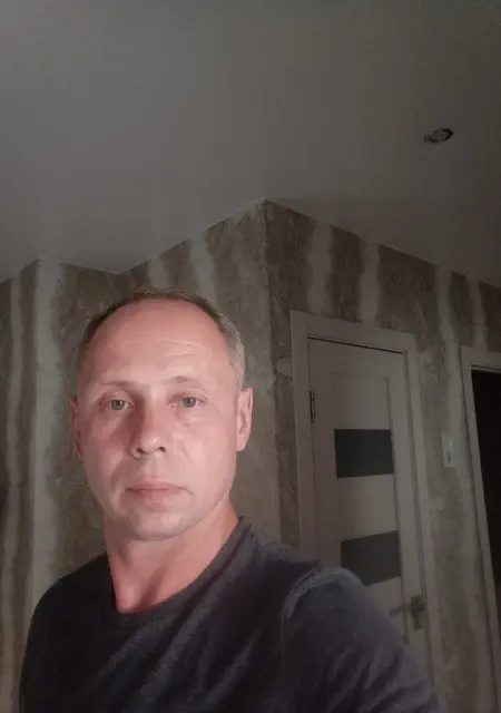 Алексей из Бобруйска, ищу на сайте знакомства без обязательств