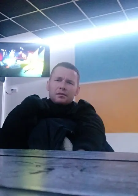 Serjo из Черновцов, ищу на сайте знакомства без обязательств