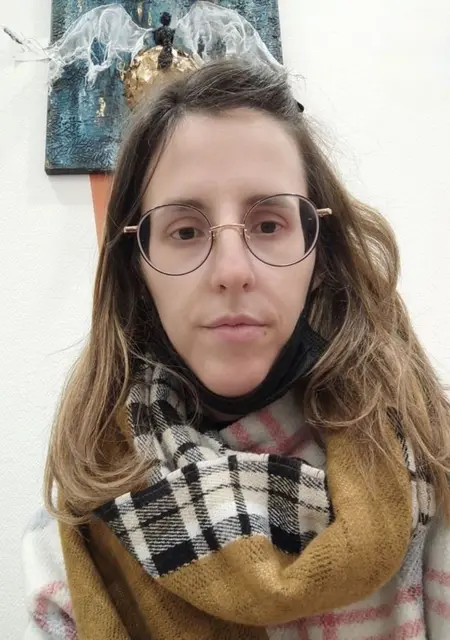 Ophelie из Парижа, мне 32, познакомлюсь