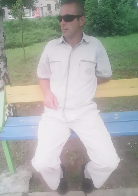 Oleg Lida из Марганца, мне 33, познакомлюсь на одну ночь