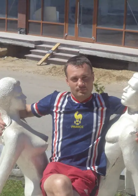 Я Андрей, 35, из Лиды, ищу знакомства на одну ночь