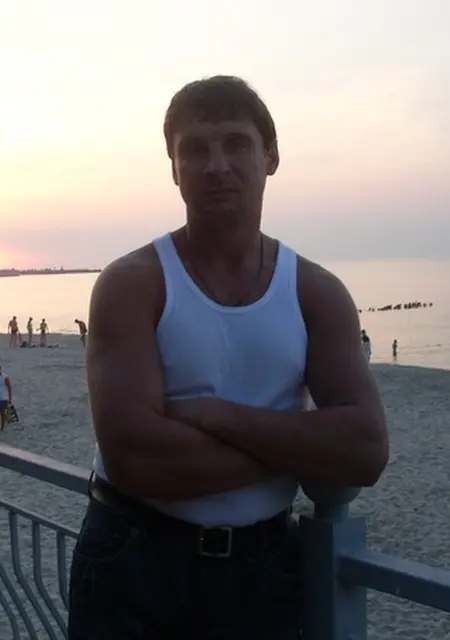 Yahontan из Витебска, мне 49, познакомлюсь на одну ночь