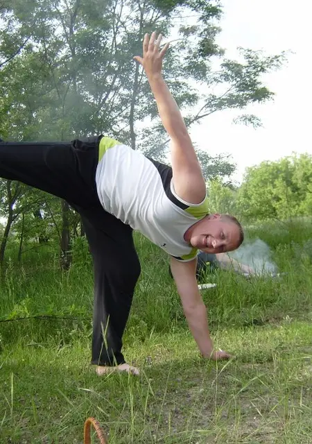 Den з Охтирка, мені 45 років, познайомлюсь для спілкування