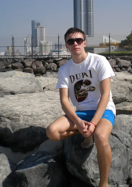 Я Arthur, 31, из Николаева, ищу знакомства без обязательств