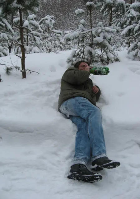 Я Владимир, 81, из Гомеля, ищу знакомства без обязательств