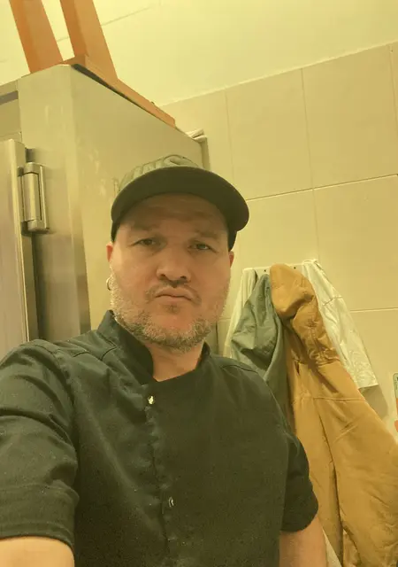 Magnus из Луго, ищу на сайте общение