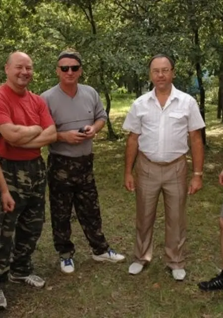 Я Александр, 52, из Днепра, ищу знакомства без обязательств