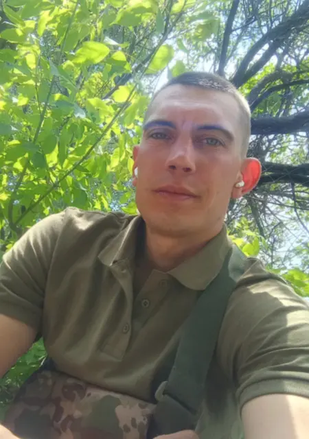 Виталий из Житомира, мне 31, познакомлюсь для постоянных отношений