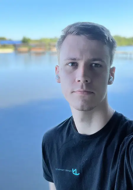 Николай з Умани, мені 24 років, познайомлюсь на одну ніч