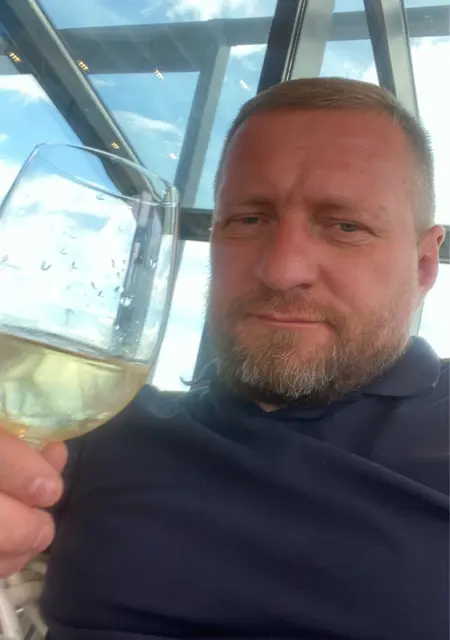 Sergiy из Тернополя, мне 46, познакомлюсь без обязательств