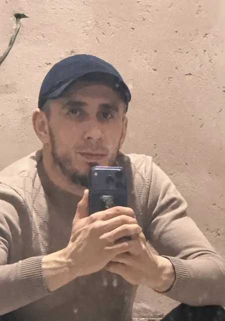 Я Магомед-Камиль, 29, знакомлюсь для общения в Уэйкфилд