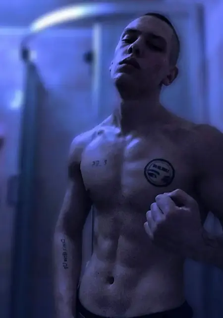 Валентин из Харькова, ищу на сайте знакомства на одну ночь