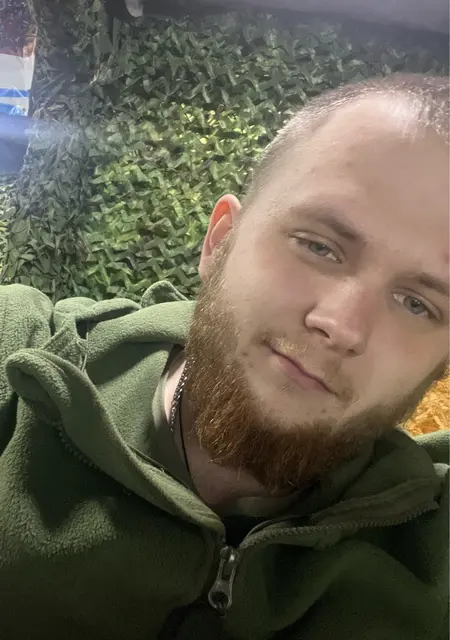 Я Никита, 24, знакомлюсь для вирта в Старобельске