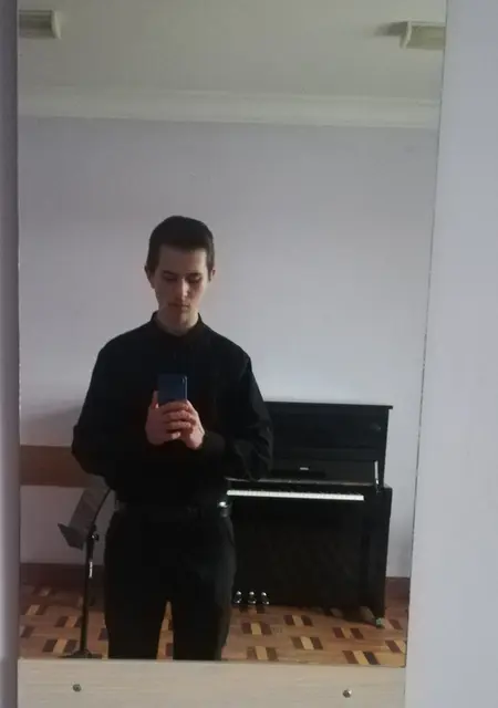 Я Андрей, 20, знакомлюсь на одну ночь в Пинске