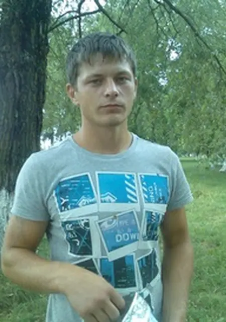 Я Саша, 36, знакомлюсь для дружбы в Смолевичах