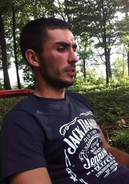 Я Вова, 37, из Кобрина, ищу знакомства без обязательств