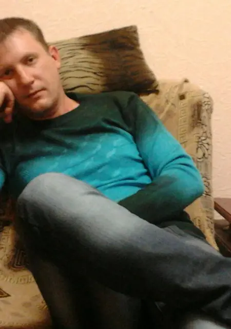 Андрей из Ташкента, мне 41, познакомлюсь без обязательств